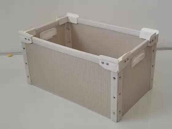 plastic jewelry storage box