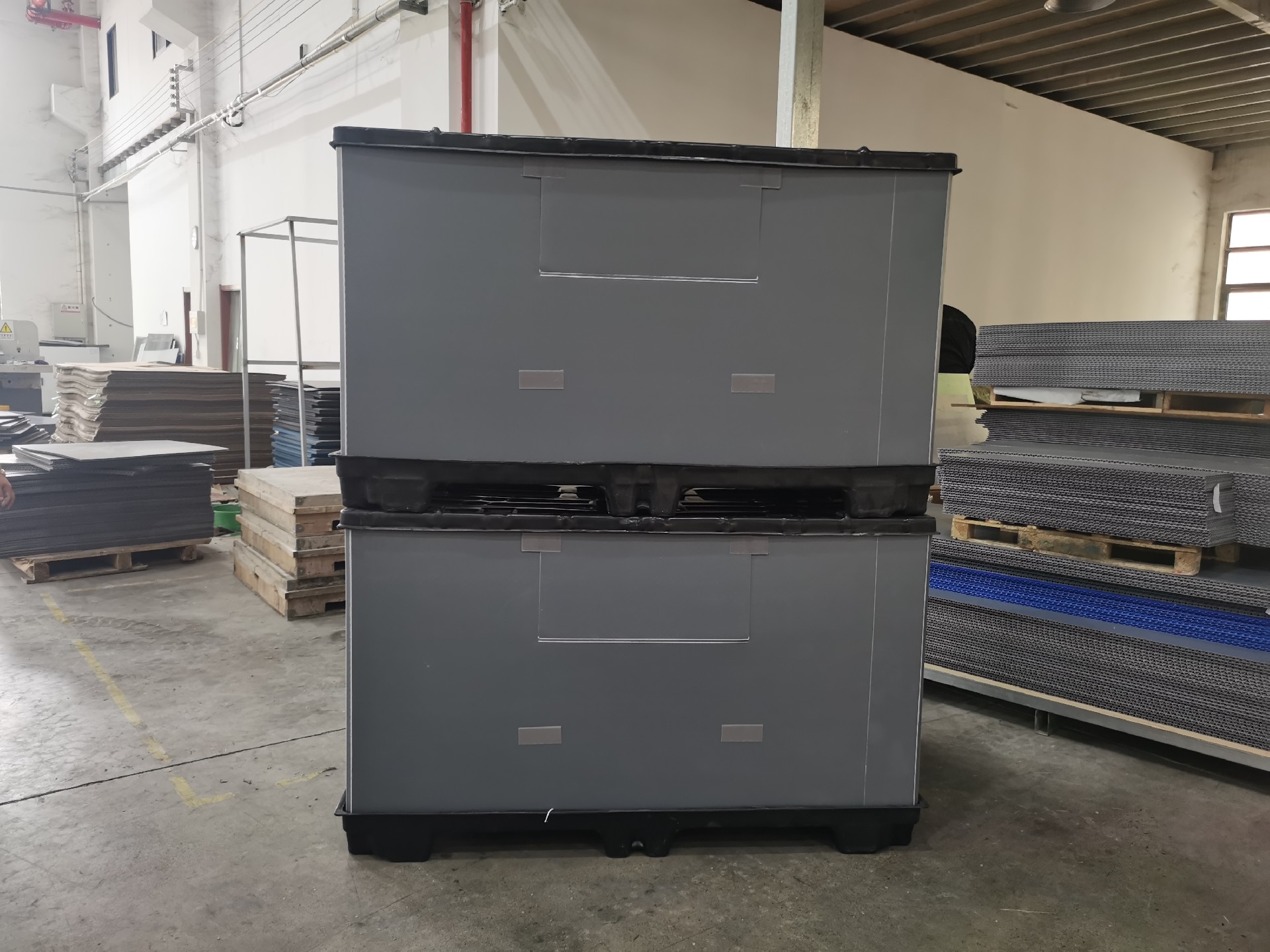 Which one is more durable than a wooden box?