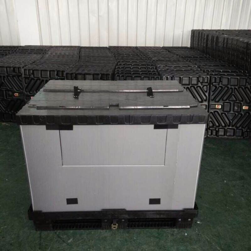 plastic jewelry storage box