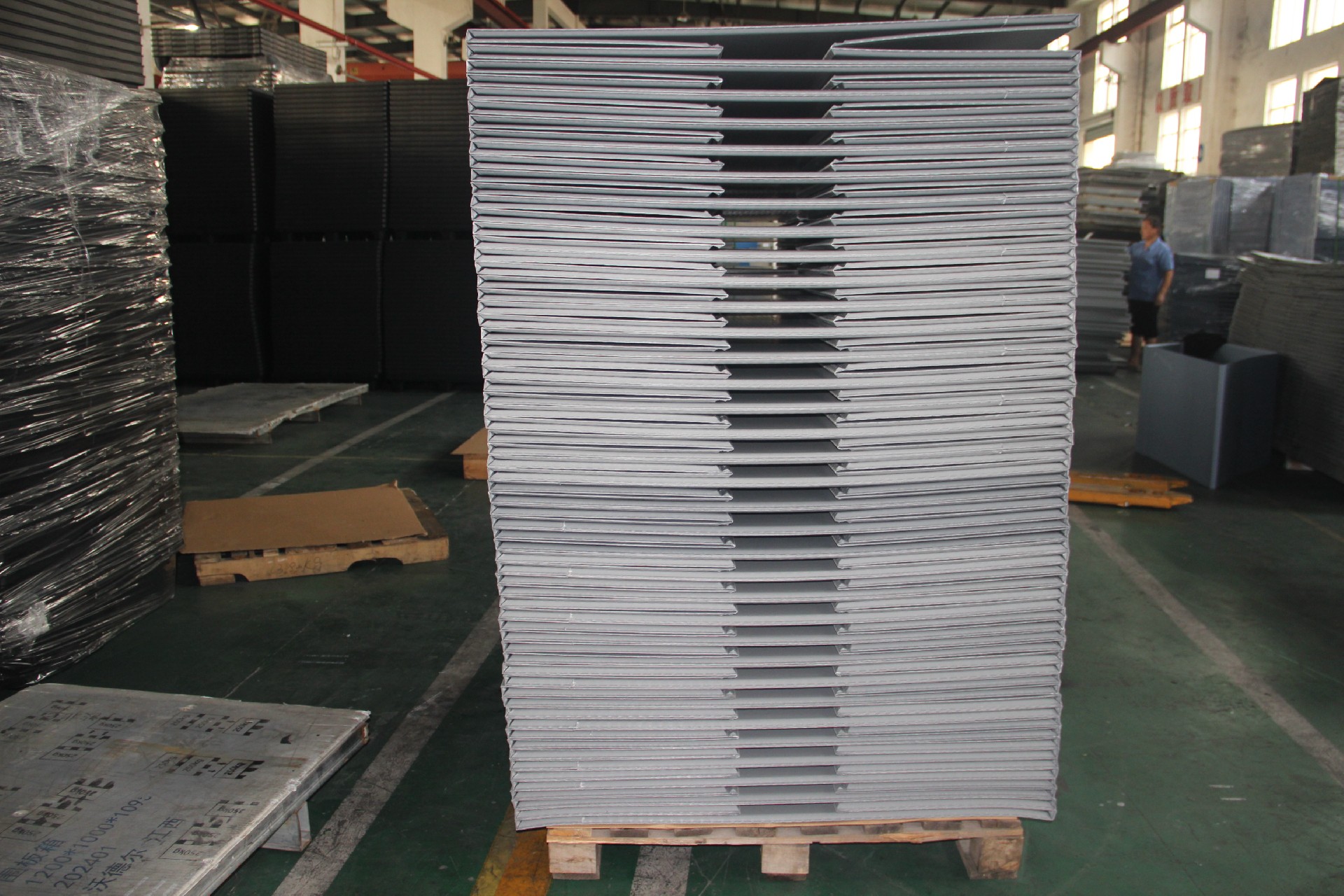 Excellent Factory Sale Customized Color PP Polypropylene Coroplast Plastic Mail Tote With Frame