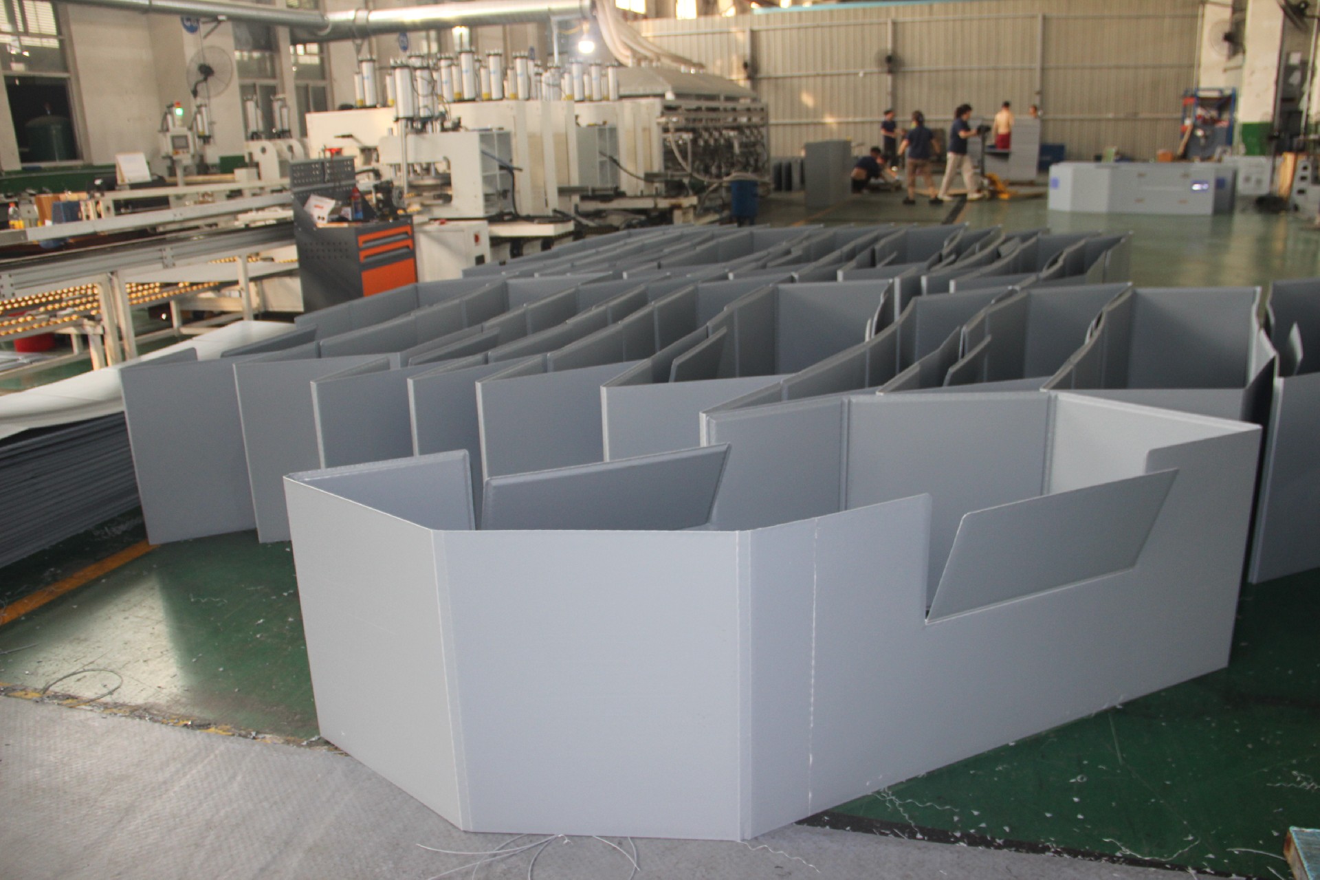 Manufacturer Supplier Customized Color Size Thickness Fluted Pp Corrugated Coroplast Printing Storage Box For Clothing Shoes